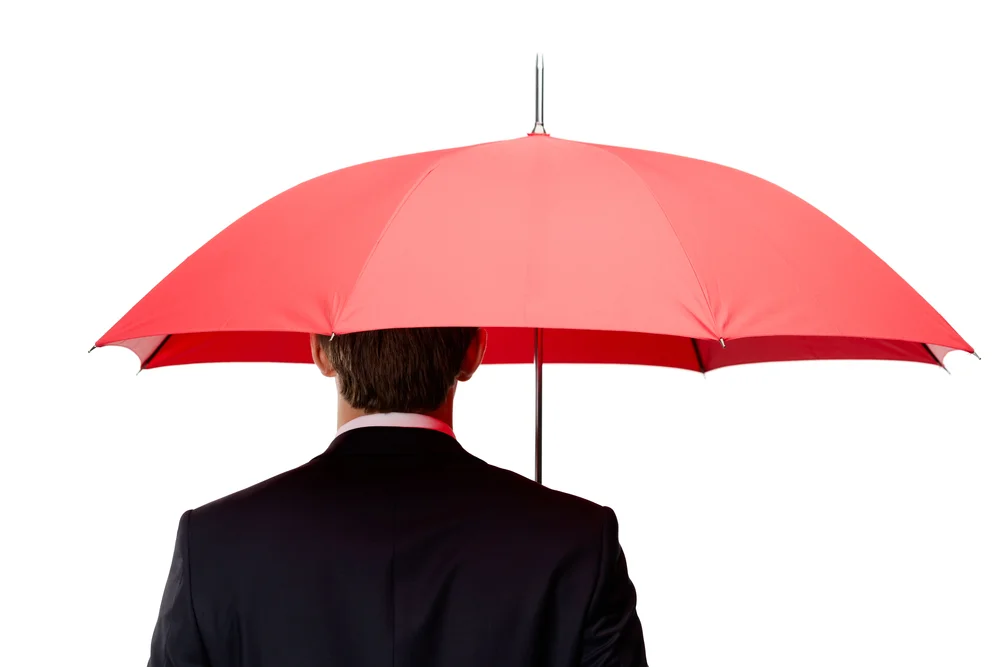 image Safebox4u image homme de dos et parapluie rouge, fond blanc